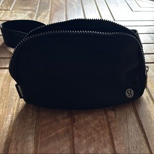 lululemon athletica Black Belt Bag Velvet Finish